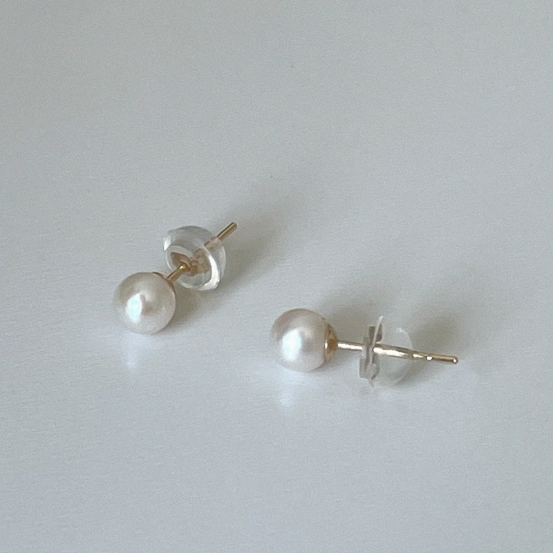 14k 5mm pearl earring