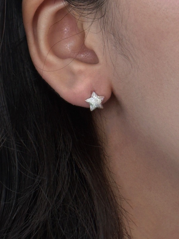 Sanding star earring